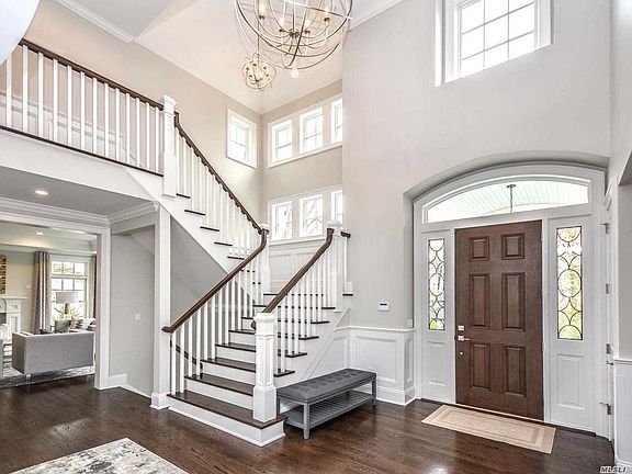 3rd image of 45 Fern Dr
