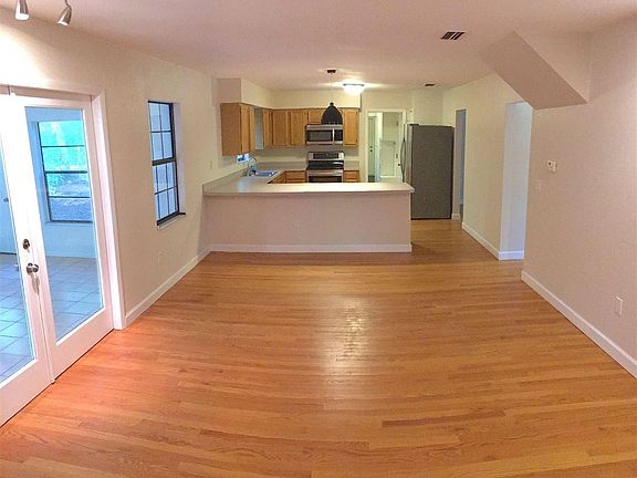 3rd image of 3521 NW 23rd Pl