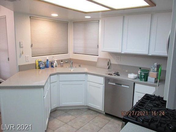 4th image of 204 Brazilnut Ct