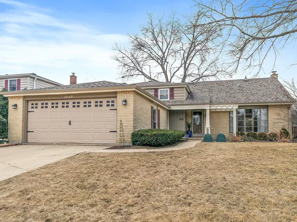 1007 Garfield Ave, Libertyville, IL 60048