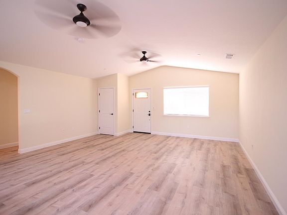 3rd image of 321 Wallace Ave