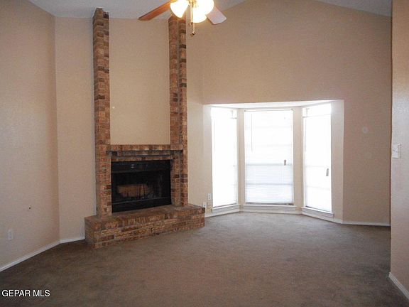 3rd image of 10914 Delafield Dr