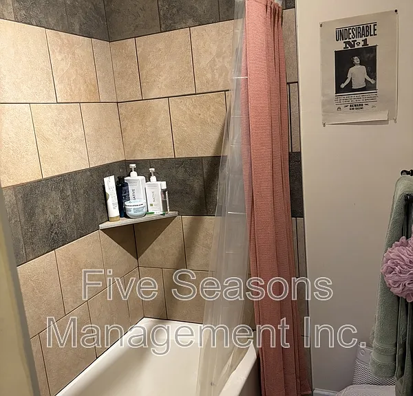 40 Intervale Ave #1 — Photo 13