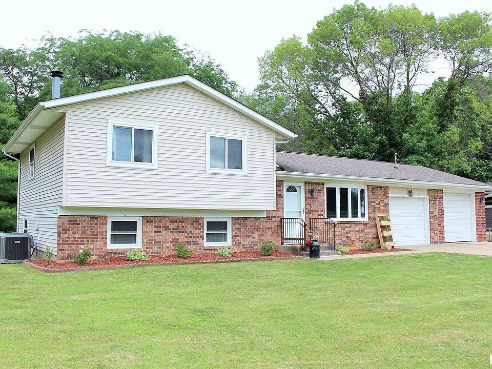 1st image of 4116 180th St N