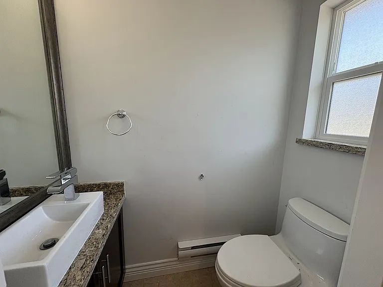 5772 Rhodes St — Photo 7