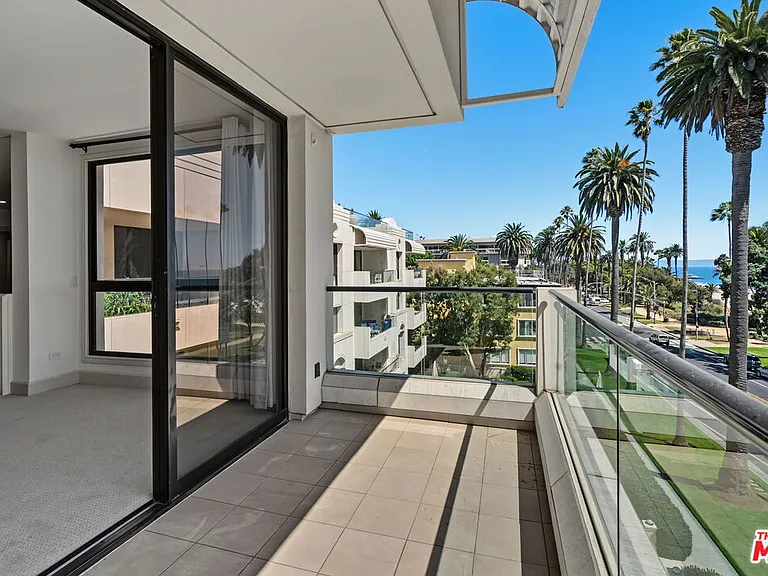 701 Ocean Ave #PHD — Photo 13