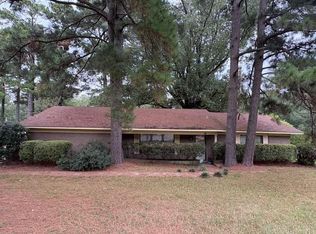 706 W 16th St, Hope, AR 71801