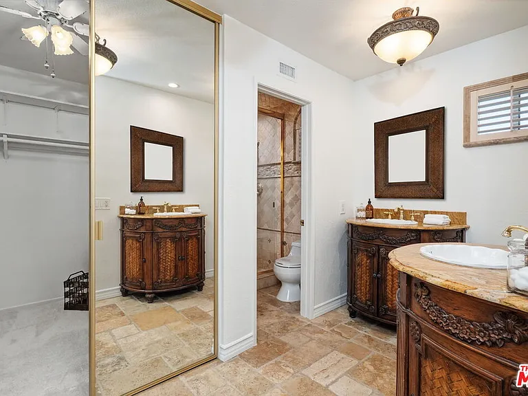 6497 Country Club Dr — Photo 31