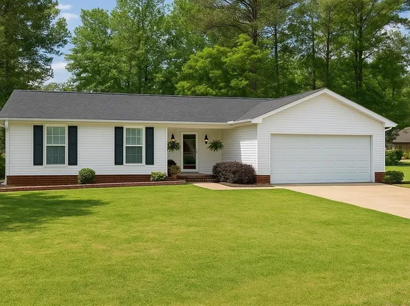 880 Timberlane Dr, Centreville, AL 35042