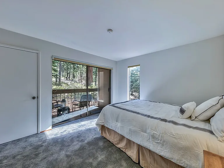 5101 N Lake Blvd #20 — Photo 10