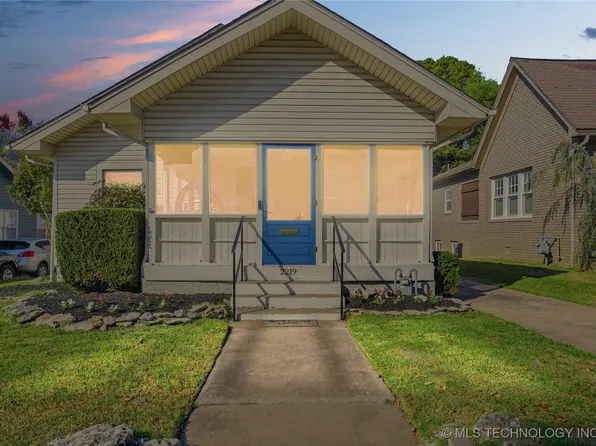 2219 E 13th St, Tulsa, OK 74104