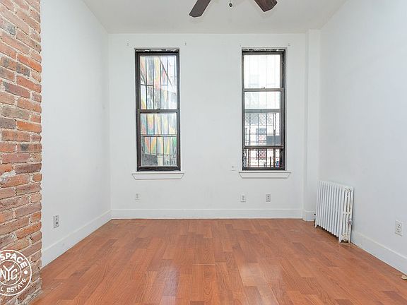 3rd image of 290 Harman St #1RRA