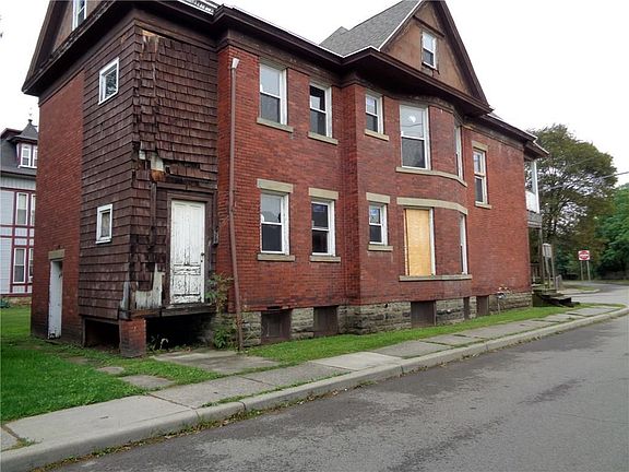 3rd image of 41-43 43 Washington St