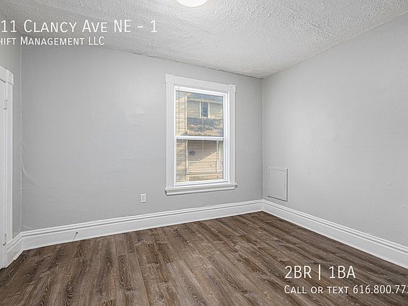 4th image of 811 Clancy Ave NE #1