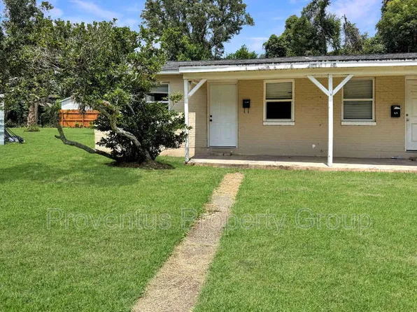 4 Rowland Ct #B, Pensacola, FL 32507