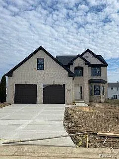 667 Elk Ridge Dr photo 1