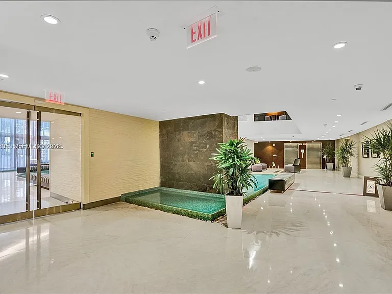 18201 Collins Ave #4209A — Photo 27