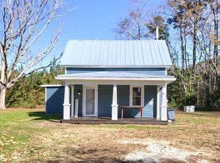 1055 Ridgefield Rd, Pt Haywood, VA 23109