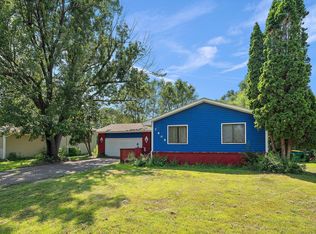 7609 James Ave N, Brooklyn Park, MN 55444