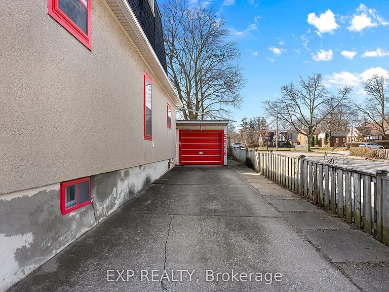 5958 Summer St — Photo 4