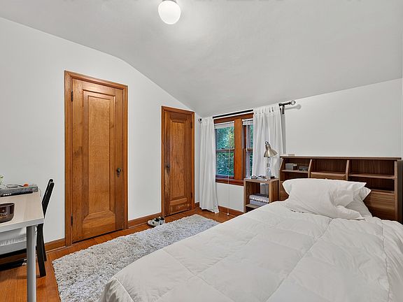 3rd image of 1424 N 70th St #1424