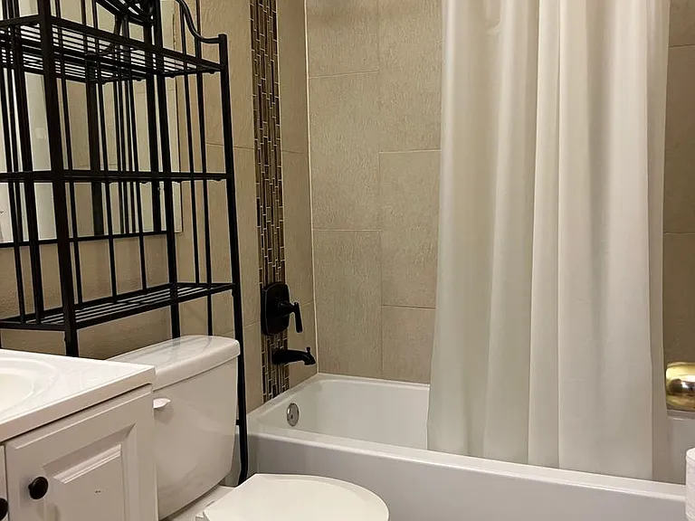 8214 Spring Town St — Photo 11