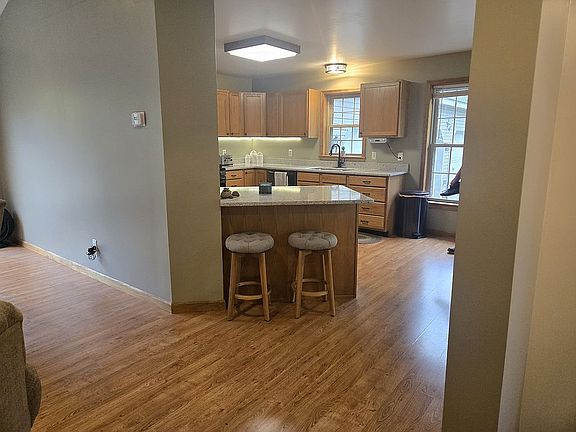 4th image of 3290 Ireta St