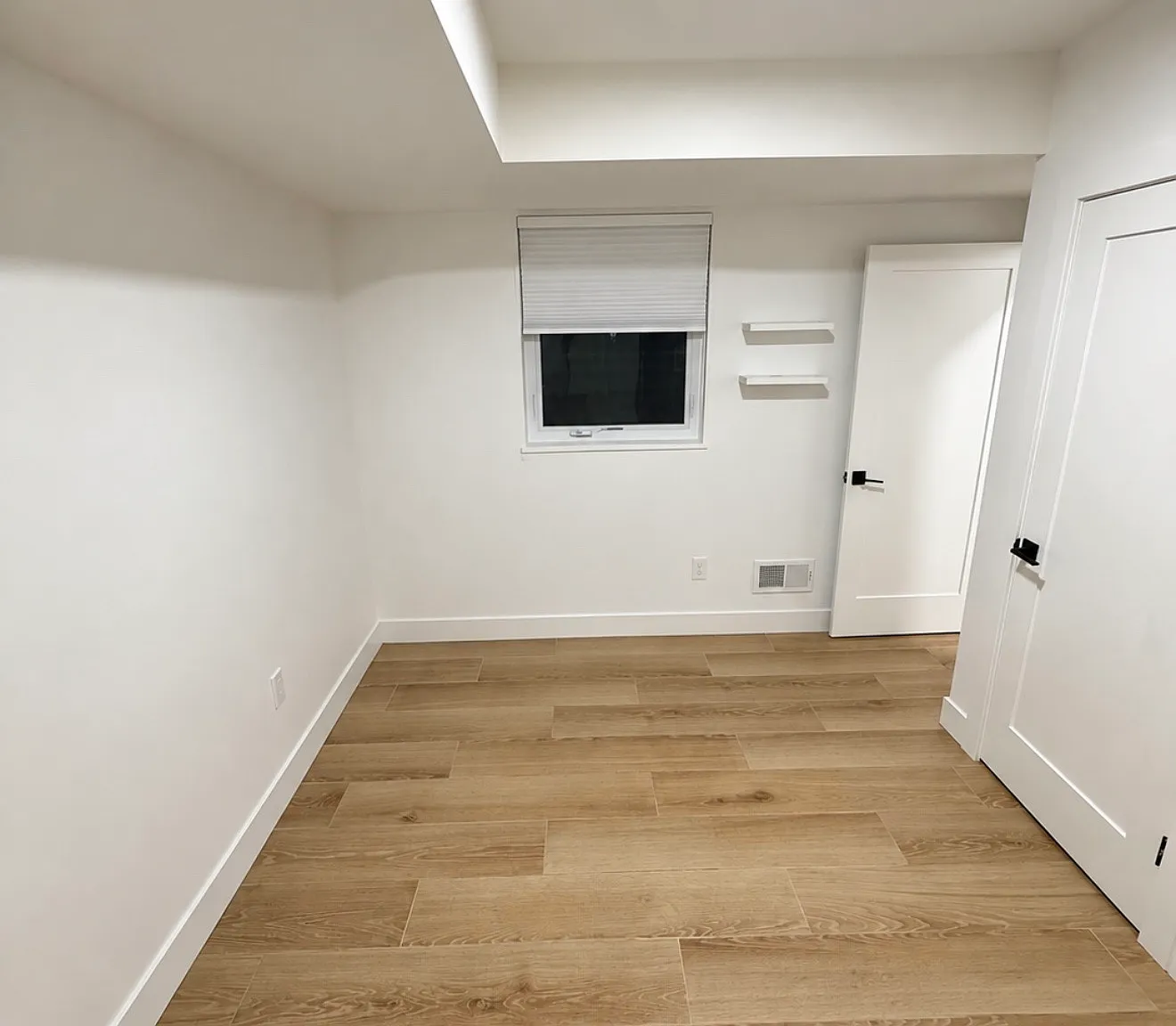 1 bed, 800 sqft, $1,700 — Photo 3