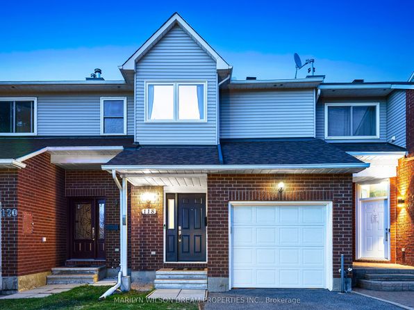 118 Halley St, Ottawa, ON K2J 3R9