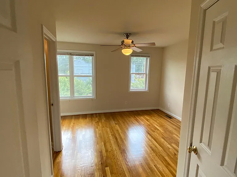 1512 W Cary St — Photo 45