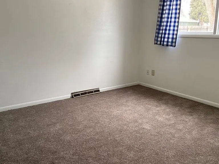 1810 W Sussex Ave — Photo 10