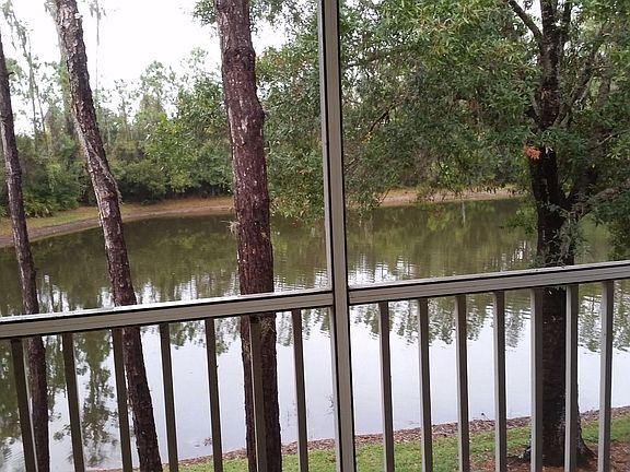 4th image of 6327 Green Oak Cir