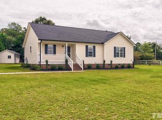 30 Parrish Farm Ln, Benson, NC 27504