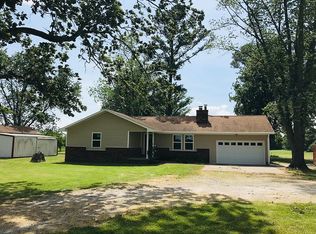 14541 State Highway 148, Sesser, IL 62884