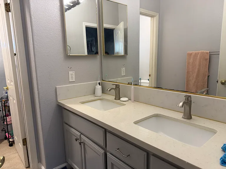 Bath Room 2