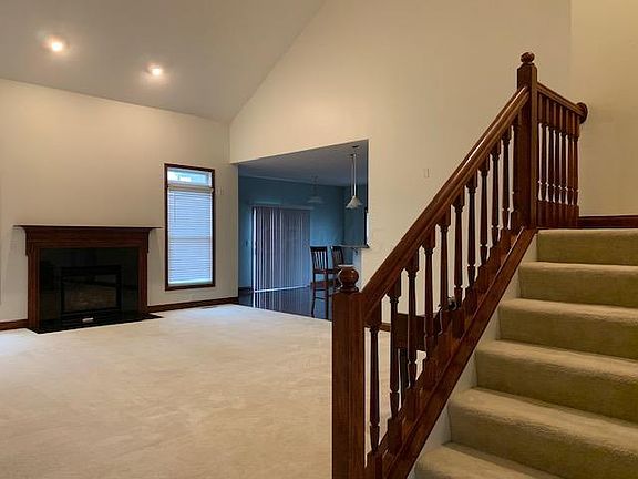 5th image of 6173 Acacia Dr