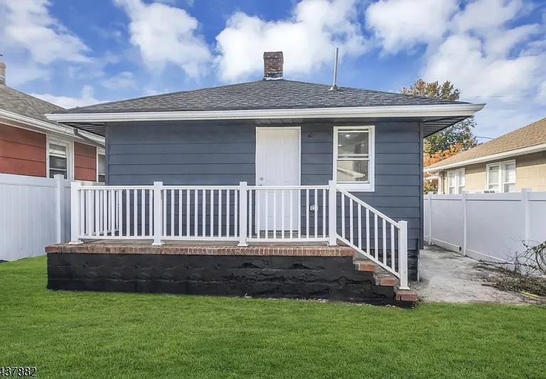 2617 Grasselli Ave — Photo 13