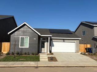 4445 Joaquin, Clovis, CA 93619