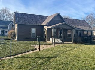 517 SW Railroad Dr, Ankeny, IA 50023