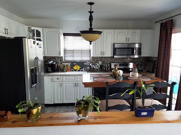 5th image of 115 Haven Ave