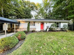447 Strader Rd, Akron, OH 44305