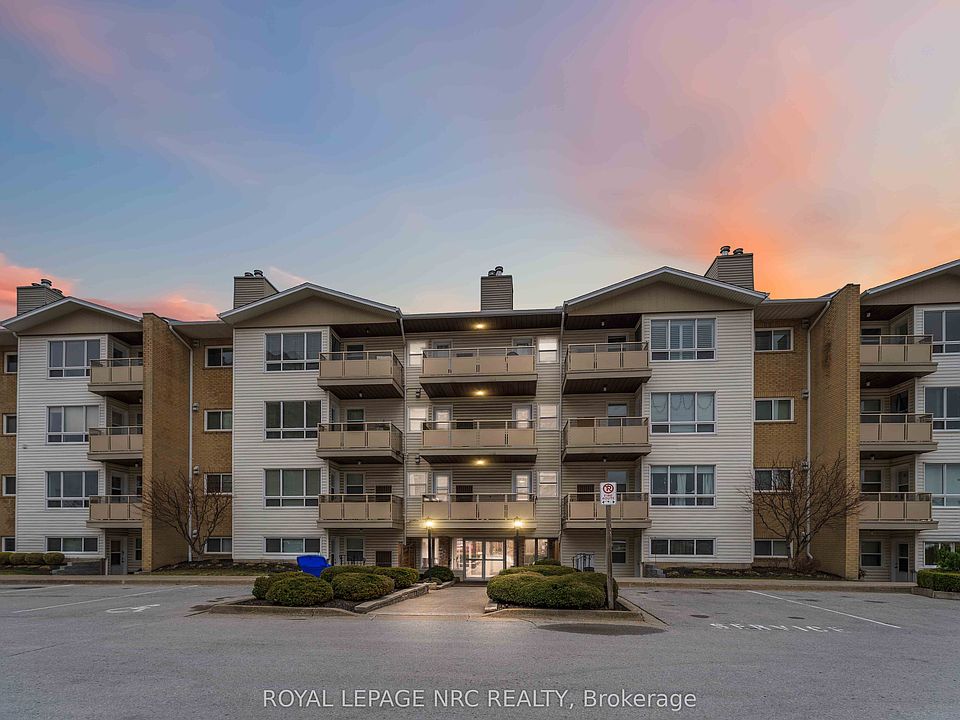 1st image of 78 Roehampton Ave #219