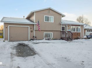 11950 Suncrest Dr, Anchorage, AK 99515