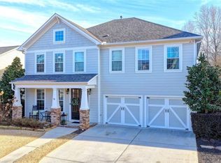 5932 Peacock Ln, Hoschton, GA 30548