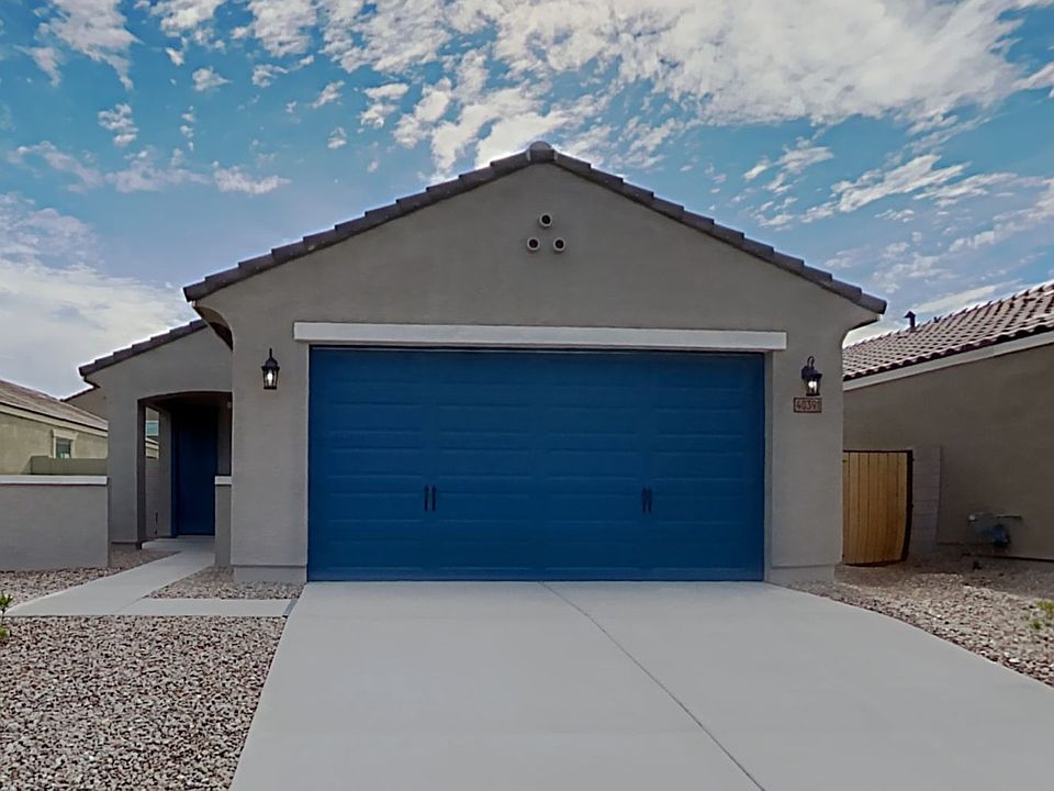 1st image of 40391 W Shaver Dr