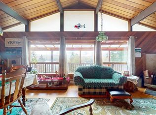 5228 Claydon Rd, Sunshine Coast, BC V0N1S1