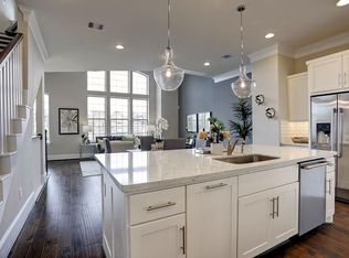 2713 Strathwood Ln, Houston, TX 77082