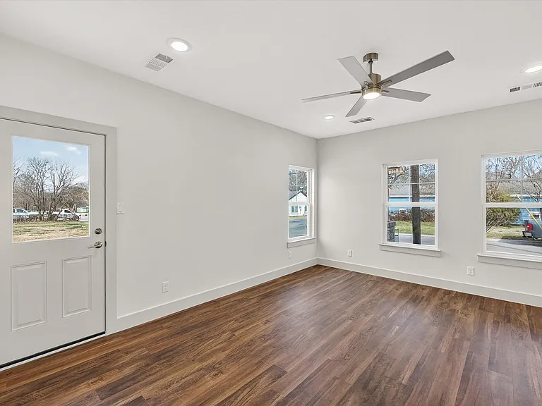 500 E Kimball St #2 — Photo 12