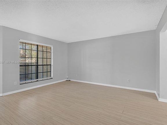 3rd image of 8613 Mallard Reserve Dr Unit 102