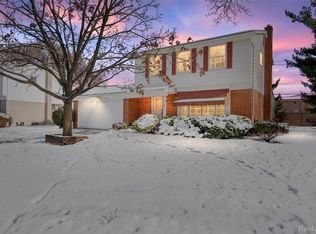 30190 Northgate Dr, Southfield, MI 48076